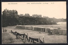 Old postcard Saint-Lunaire, La Plage with cabins and drying linen on the Emerald Coast 