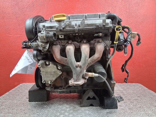 Moteur sans pièces - , (essence)