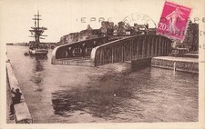 76 DIEPPE LE PONT TOURNANT DU