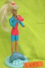 Poupée S675 :   mini Barbie