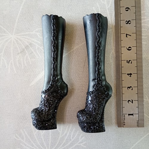 Monster high mattel boots - high,