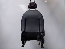 🇫🇷 SIEGE AVANT DROIT