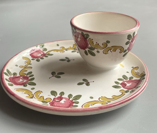 Coquetier ancien avec soucoupe