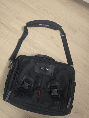 Sacoche ordinateur oakley - ordinateur,