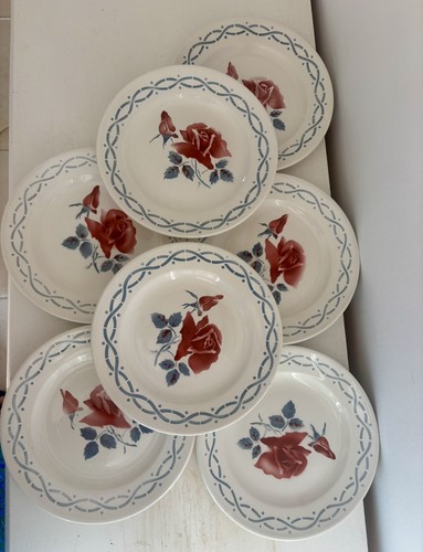Ensemble assiettes à - assiettes,
