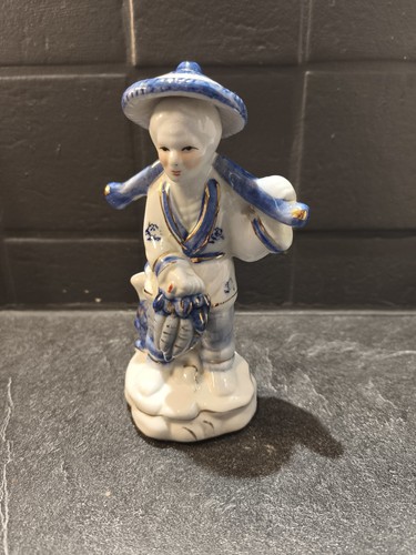 Figurine décorative - , en