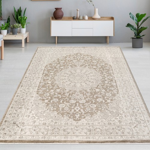 Tapis beige vintage motif