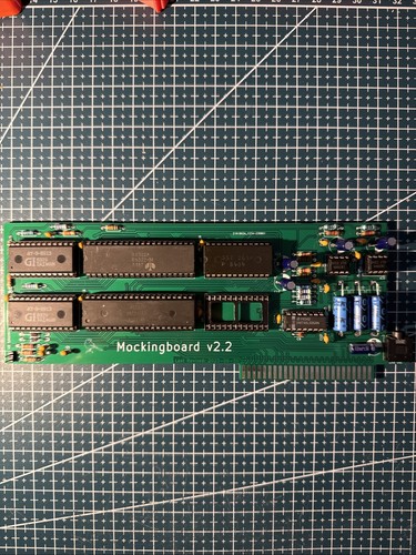 Apple iie iigs - apple,