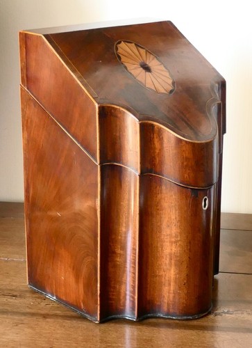 Rare cutlery box - veneer, wood