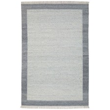 Tapis ancien scandinave