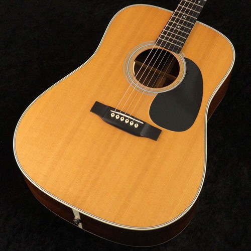 Martin 2013 - 2013, (no260407)
