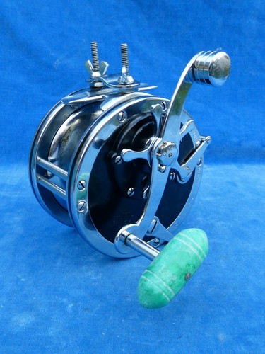 Superbe moulinet ancien old - superbe,