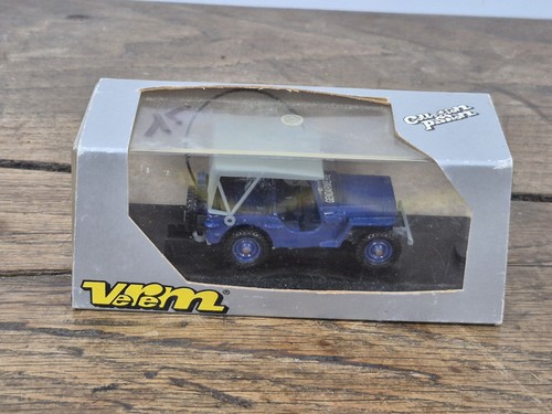 Voiture miniature jeep - voiture,