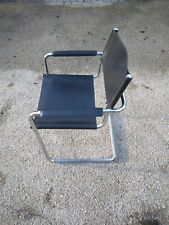 17 Chaises Cantilever Matteo