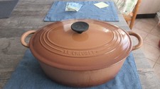 Cocotte en fonte marron Le