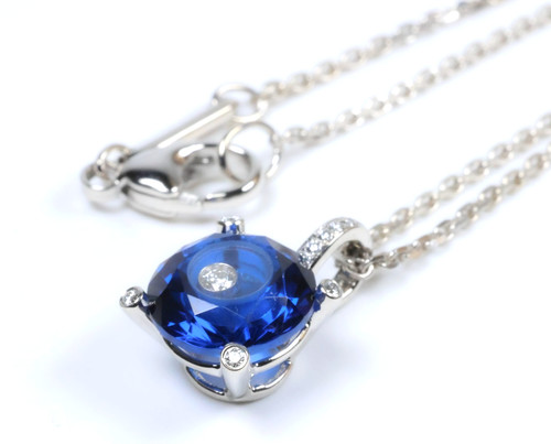 Collier pendentif chaîne - , en