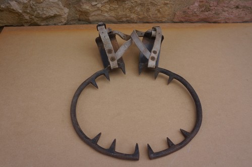 Paire grimpettes fer - de, en