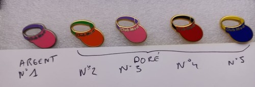 Ed158 pin club med - pin's, casquette