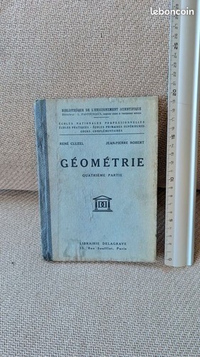 Ancien manuel scolaire - , de