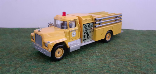 Camion mack pompier - pompier, jaune