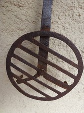  Grill rond en fer forgé