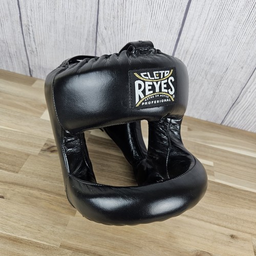 Cleto reyes redesigned facebar - redesigned,
