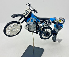 45733 HOT WHEELS / MOTO X /