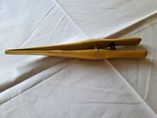 ANTIQUE WOODEN GLOVE CLAMP or glove stretcher 