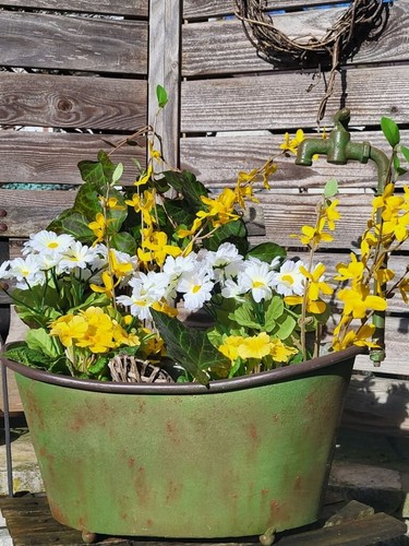 Jardinière avec robinet vert