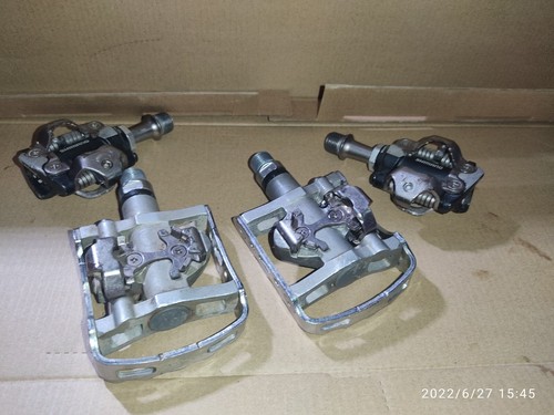Paire pédales shimano - 2,