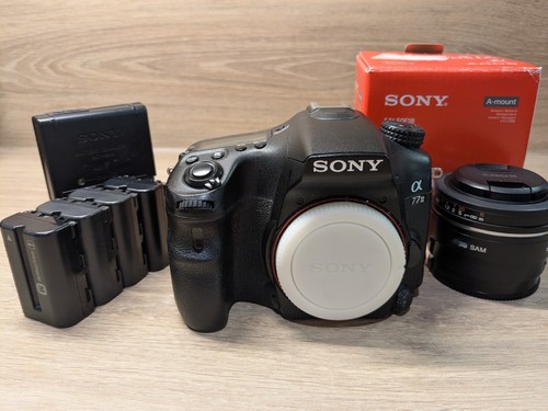 Sony alpha - alpha, +