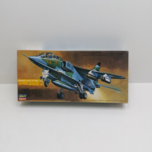 Hasegawa 803 800 maquette - 1/72,