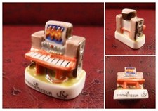 FEVE PERSONALIZED ADVERTISING LA ROMAINVILLE LE SYNTHESIZER