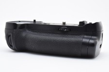 [Exc] Nikon MB-D18 Multi-Power Battery Pack for D850 from Japan #2839A