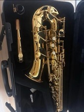Saxophone alto Yamaha YAS-275 + étui du Japon