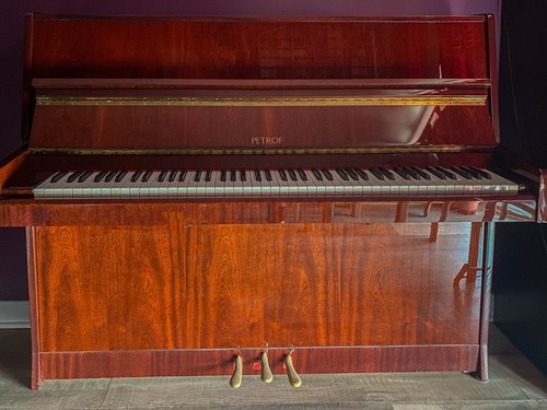 Piano droit - piano, droit,