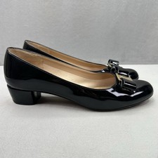 Salvatore Ferragamo Vara Womens Size 9 (B) Heels Black Patent Leather Bow Pumps