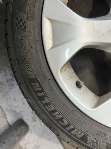 Jantes alliages bmw avce - 17”,