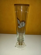 Vase en verre avec motif en