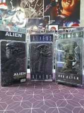 NECA Alien Trilogy Figurines