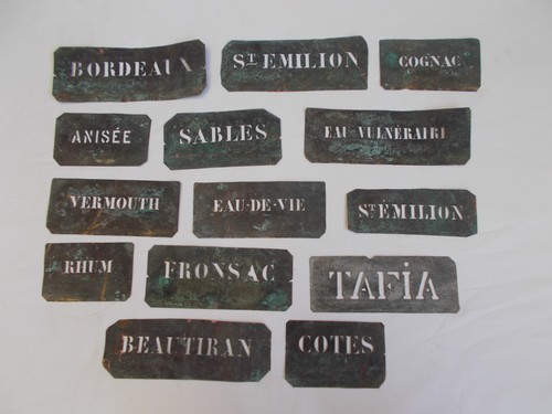 Lot ancien pochoir vin - lot,