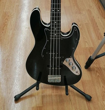 [Fender Japan] Guitare basse