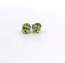 NOUVELLES Boucles D'Oreilles En Péridot Ovale De 0,80 Ct En Or Blanc 14k 6x4mm