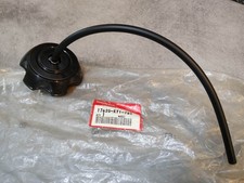 Bouchon reservoir essence XR400R XR600R XR650R XR70R XR80R HONDA 17620-KT1-780