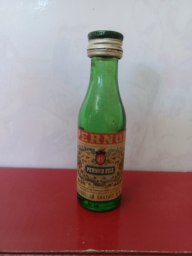 Bouteille alcool miniature - bouteille, d'alcool