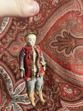 Ancienne poupée mignonnette