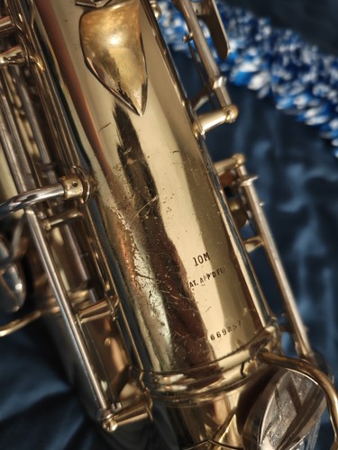 Conn 10m naked - 10m, 1957