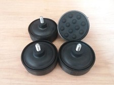 Lot 4  Pieds de remplacement