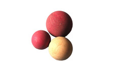 Anciennes petites boules en