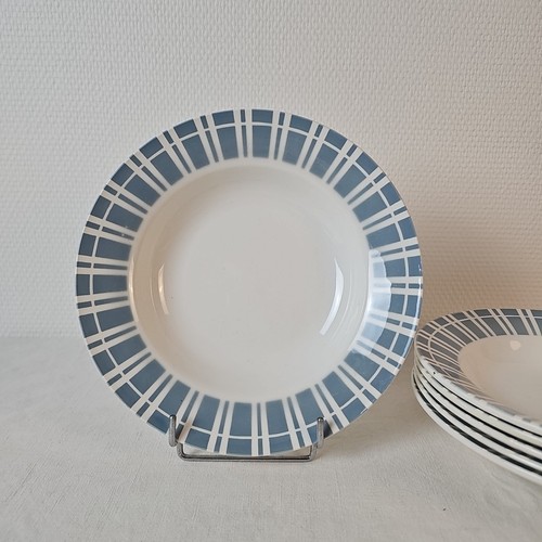 Assiettes creuses décor - assiettes, 9611